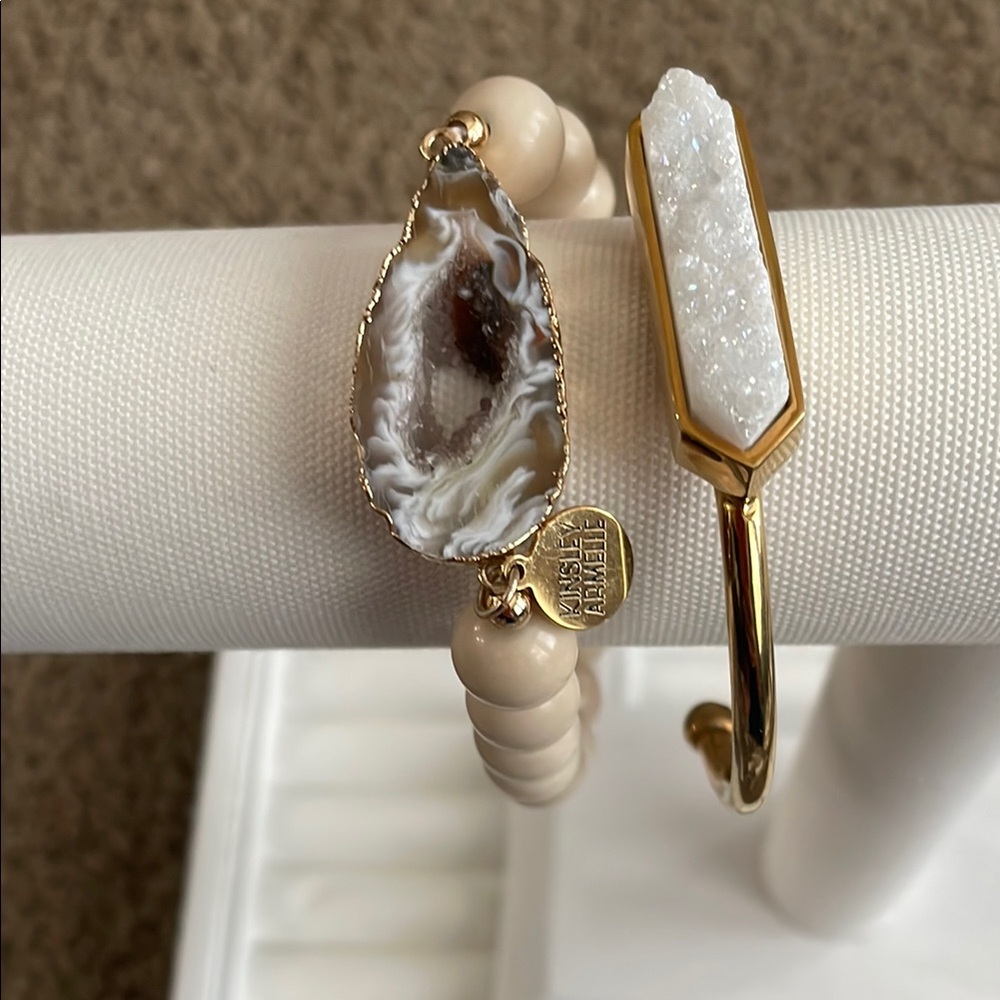 Kinsley Armelle Gold and Cream Geode Bracelet Set